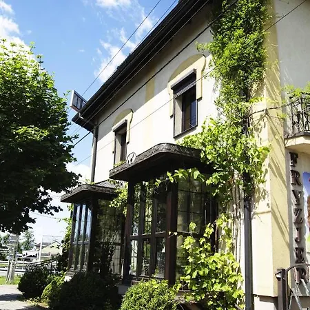 Inn Oberza Zlota Ges *