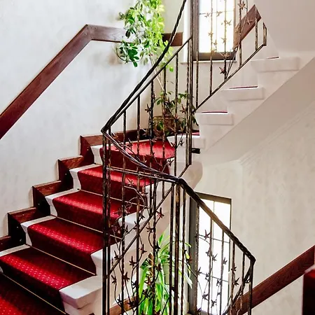 Inn Oberza Zlota Ges